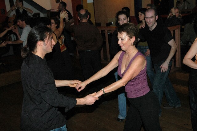 min 2006 12 05 latino 102